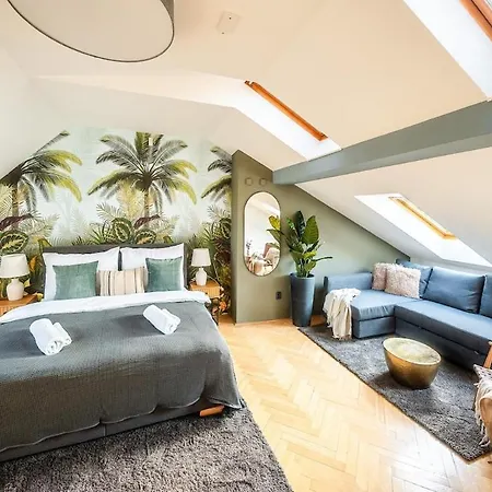 Sunset Crown Penthouse And Terrace *